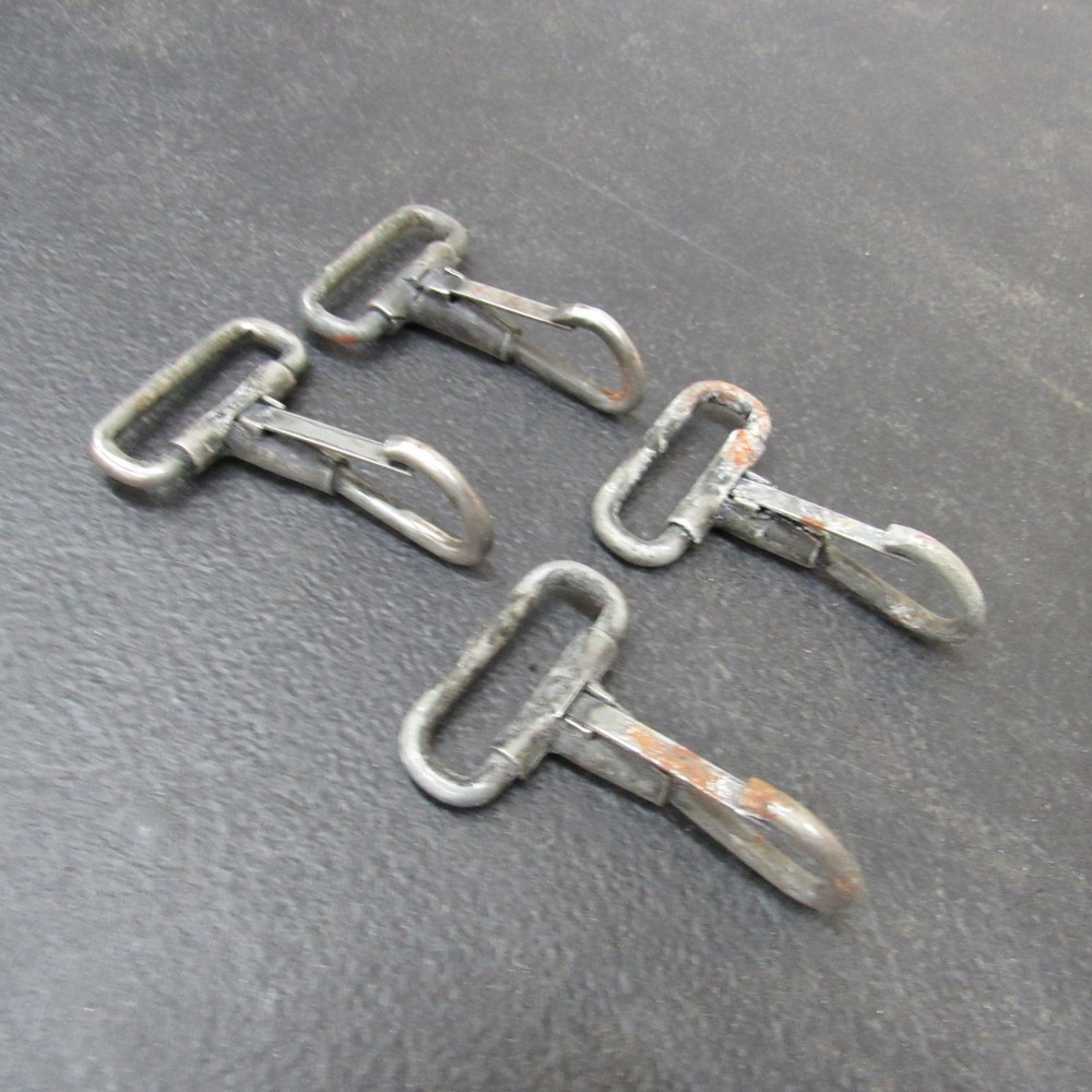 US GI Combat suspender lower clips for belt WWII Korea originals (A6)