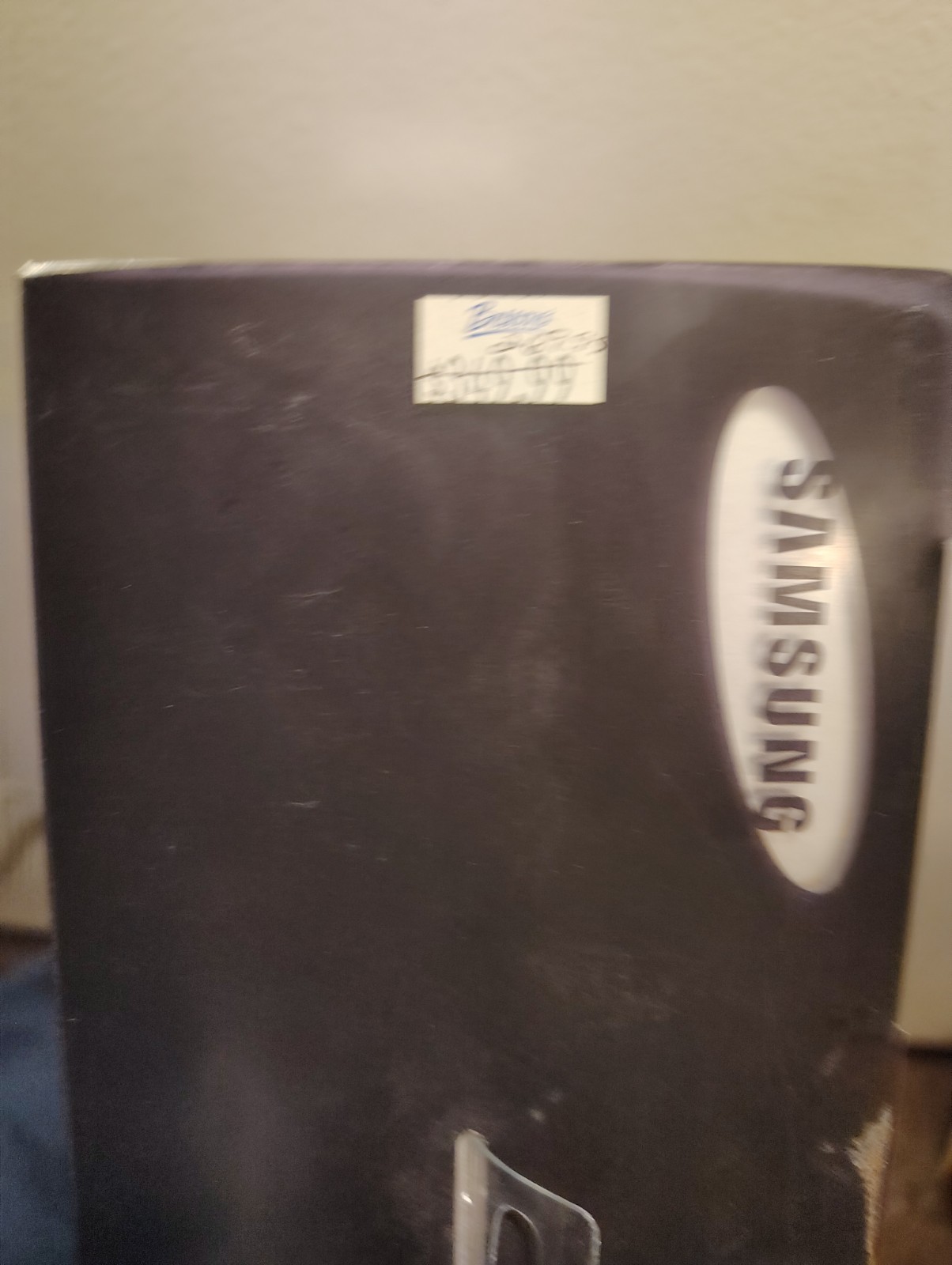 Samsung Monsters vs Aliens 3D Starter Kit Missing