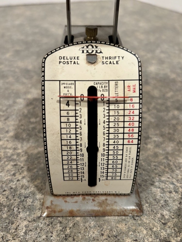 Vintage Deluxe Thrifty Postal Scale