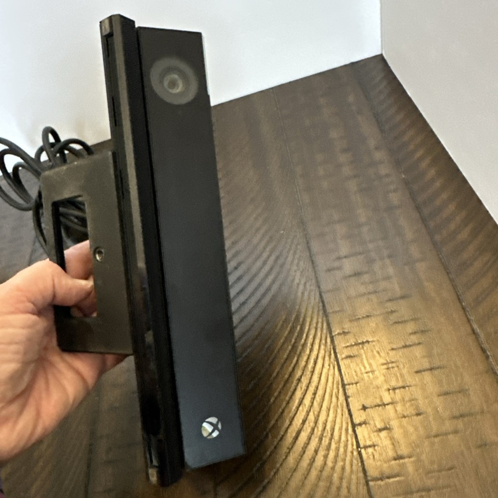 Microsoft XBOX One Motion Kinect Sensor Bar Camera Model 1520 OEM Genuine Black