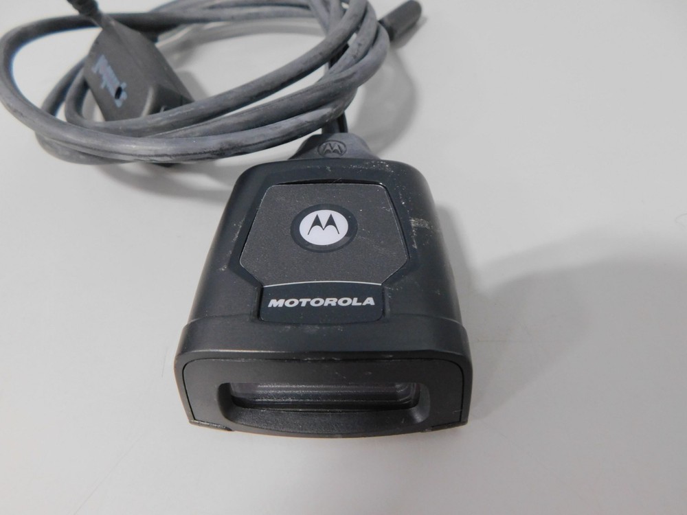 Motorola DS-457 Barcode Reader Scanner DS457-SR20009 w/ USB Cable