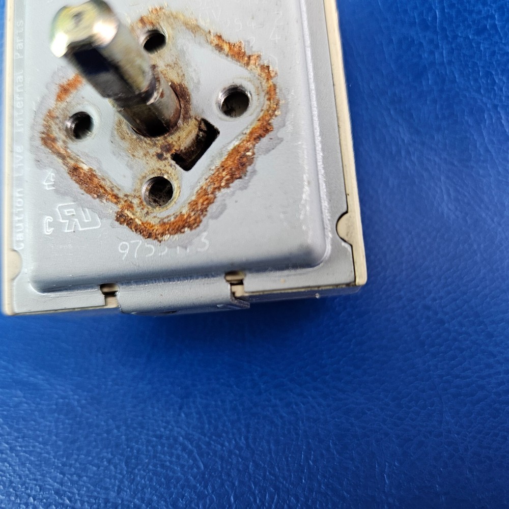 Genuine WHIRLPOOL Range Oven, Infinite Switch # 9755173