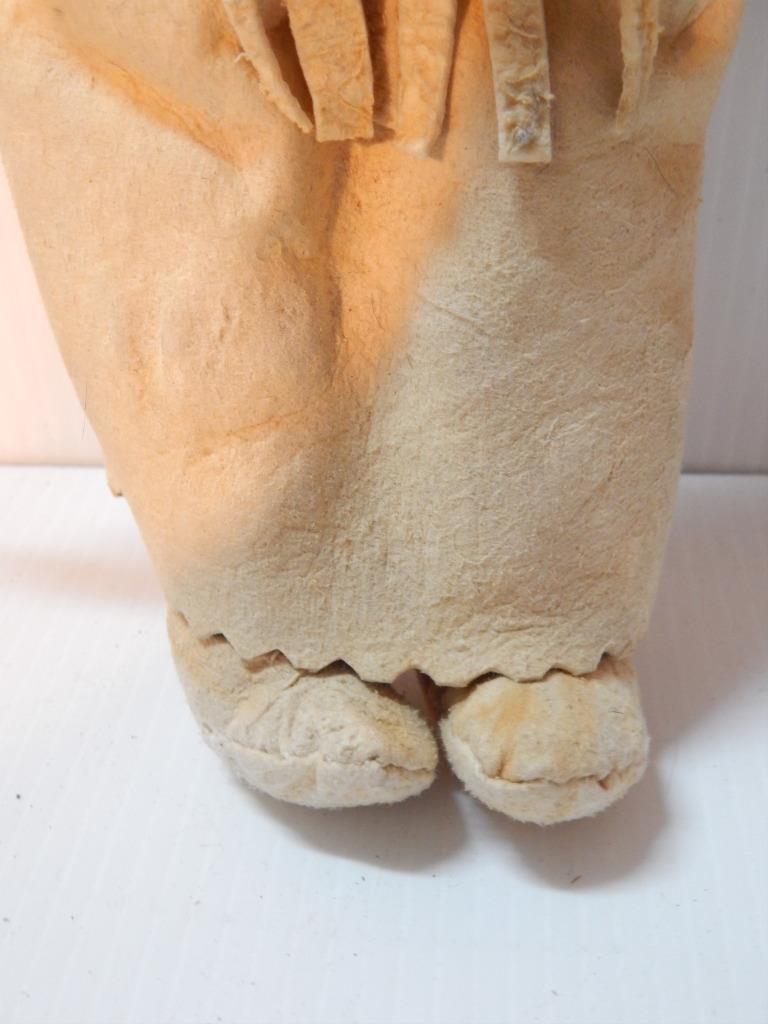 VINTAGE PLATEAU INDIAN 12" DOLL - BEADED ON BRAIN TANNED HIDE - CLEAN + NICE !