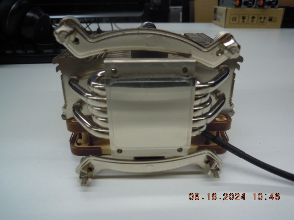 NOCTUA NH-U12S CPU Cooler with NF-F12 120mm Fan, 2 Side Rack & Screws