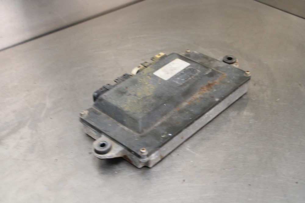 92-95 HONDA ST1100 ECU COMPUTER CONTROLLER UNIT BLACK BOX ECM CDI