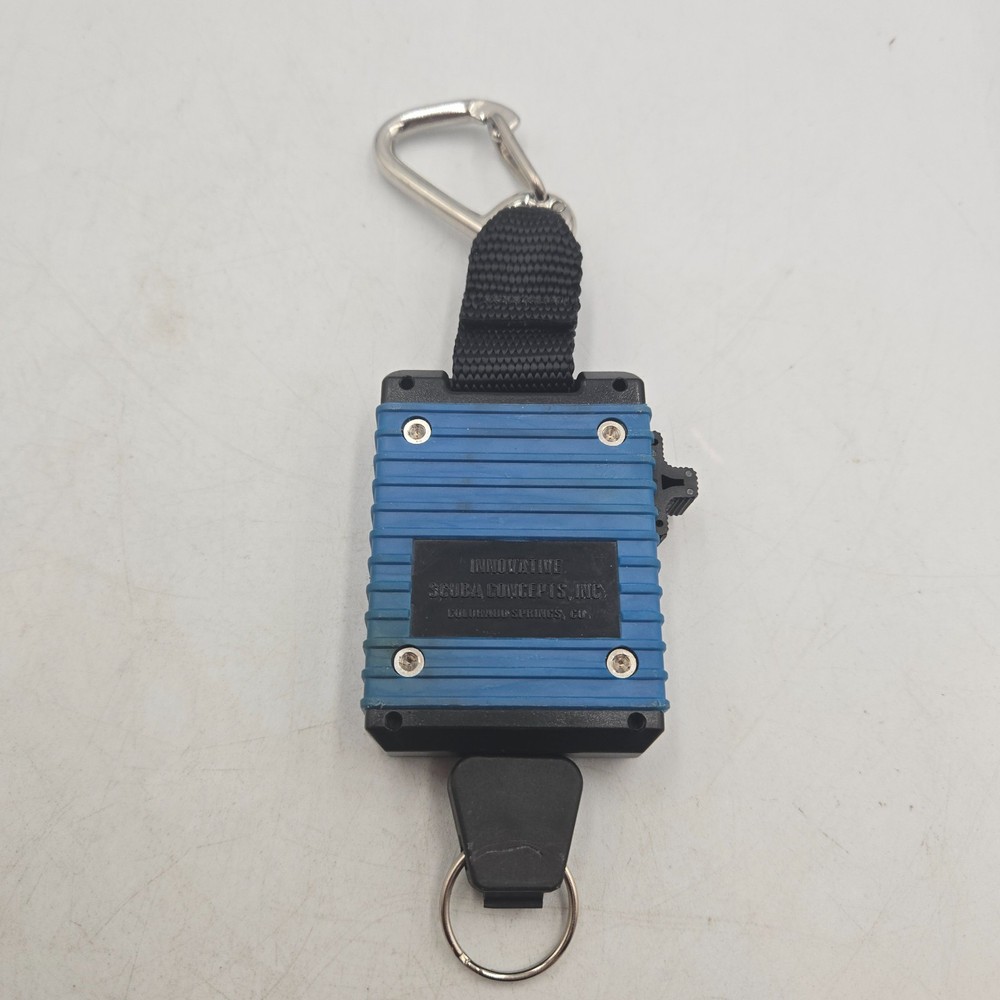 Innovative Scuba Concepts The Gripper Retractable String Strap