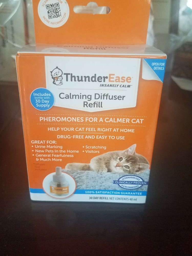 ThunderEase Calming Diffuser Refill Pheromones For Cat 30 Day Refill