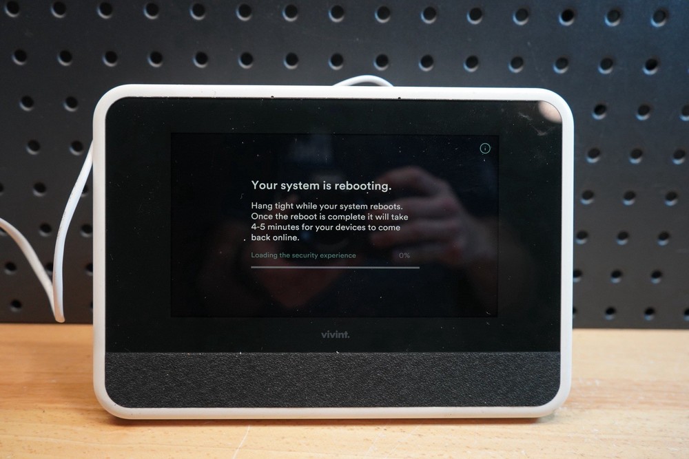 (S) Vivint Smart Hub 2nd Gen Control Panel Replacement VS‑SH2000‑C00