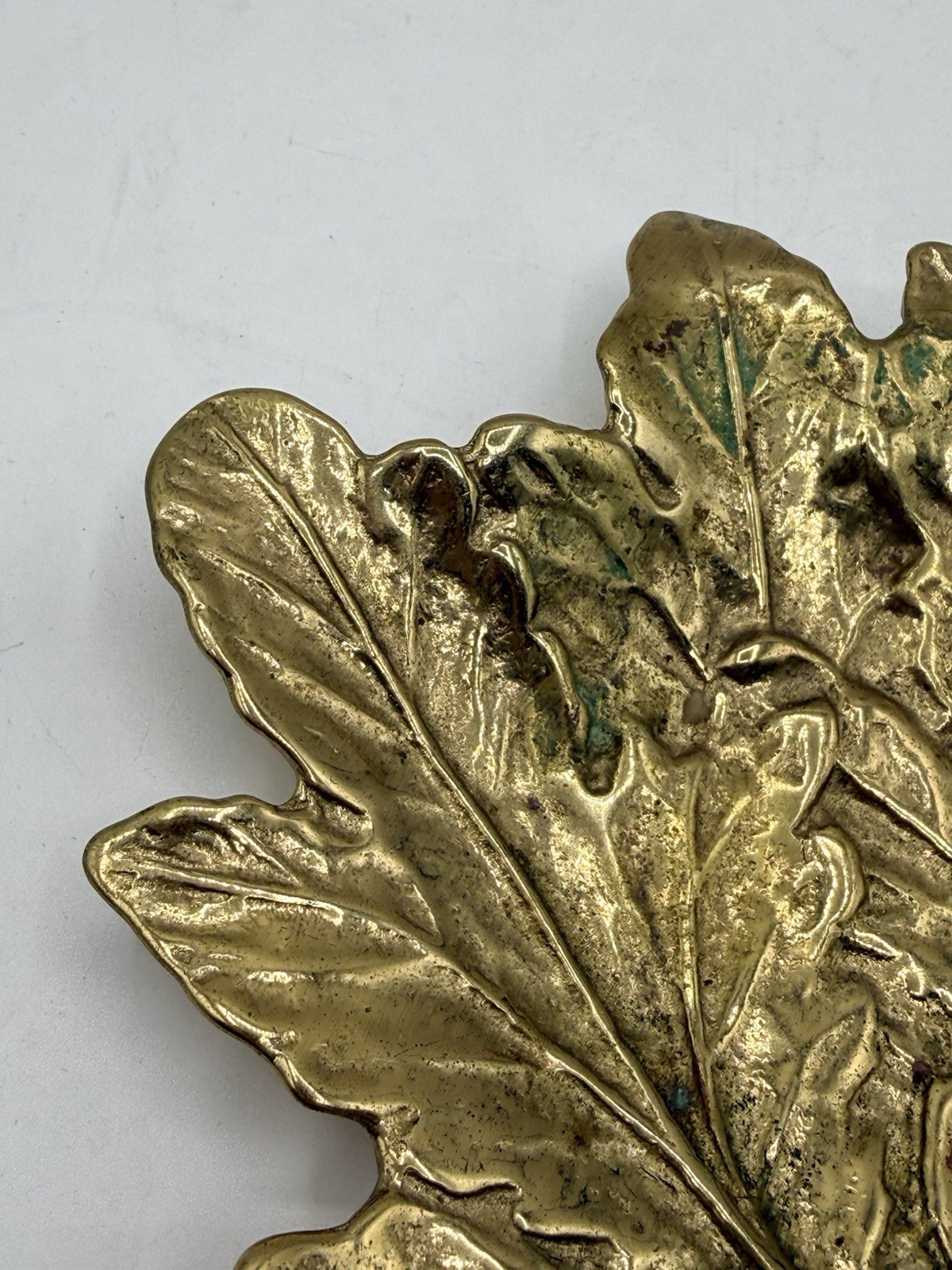 VTG 1948 Virginia Metalcrafters Chrysanthemum Leaf 3-41 Solid Brass Trinket