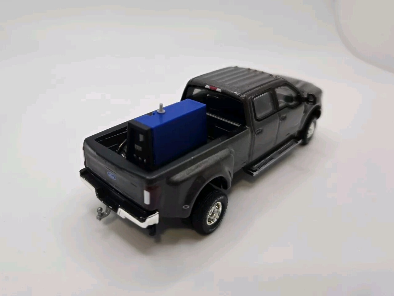 Custom 1/64 Scale Large Welder in Blue