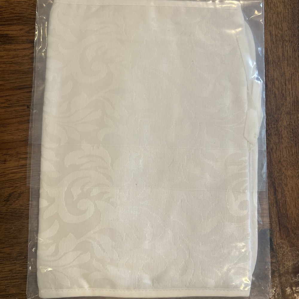 NEW Boutross Damask cosmetic bag