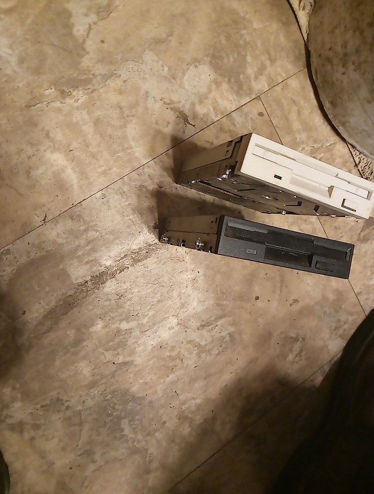 2 Used Zip Drive For Recycling