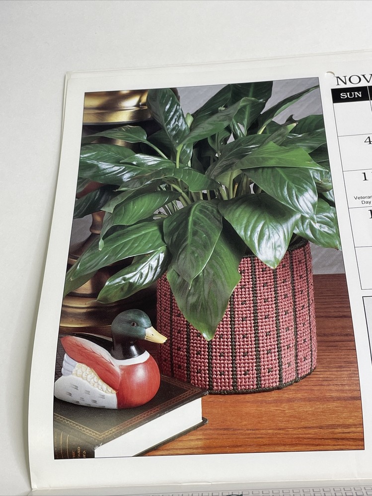 Needlecraft 1990 Plastic Canvas Calendar 12 Designs Pattern