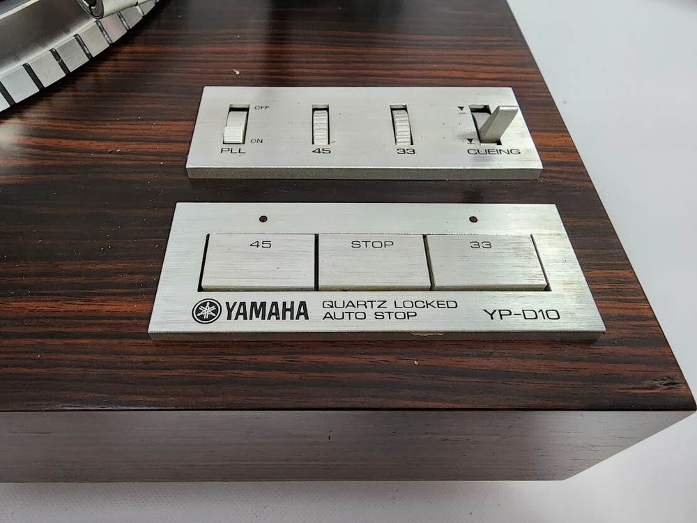 Yamaha YP-D10 Direct Drive Turntable Record Player Audio