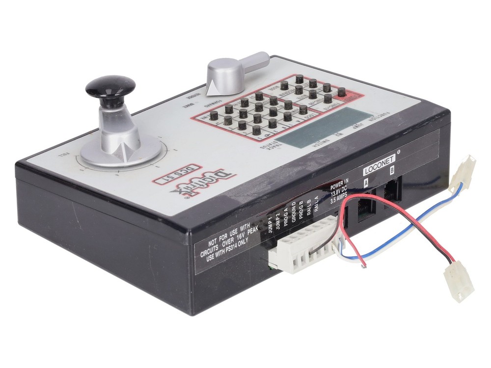Digitrax DCS51 All-in-one Command Station/Booster/Throttle EX