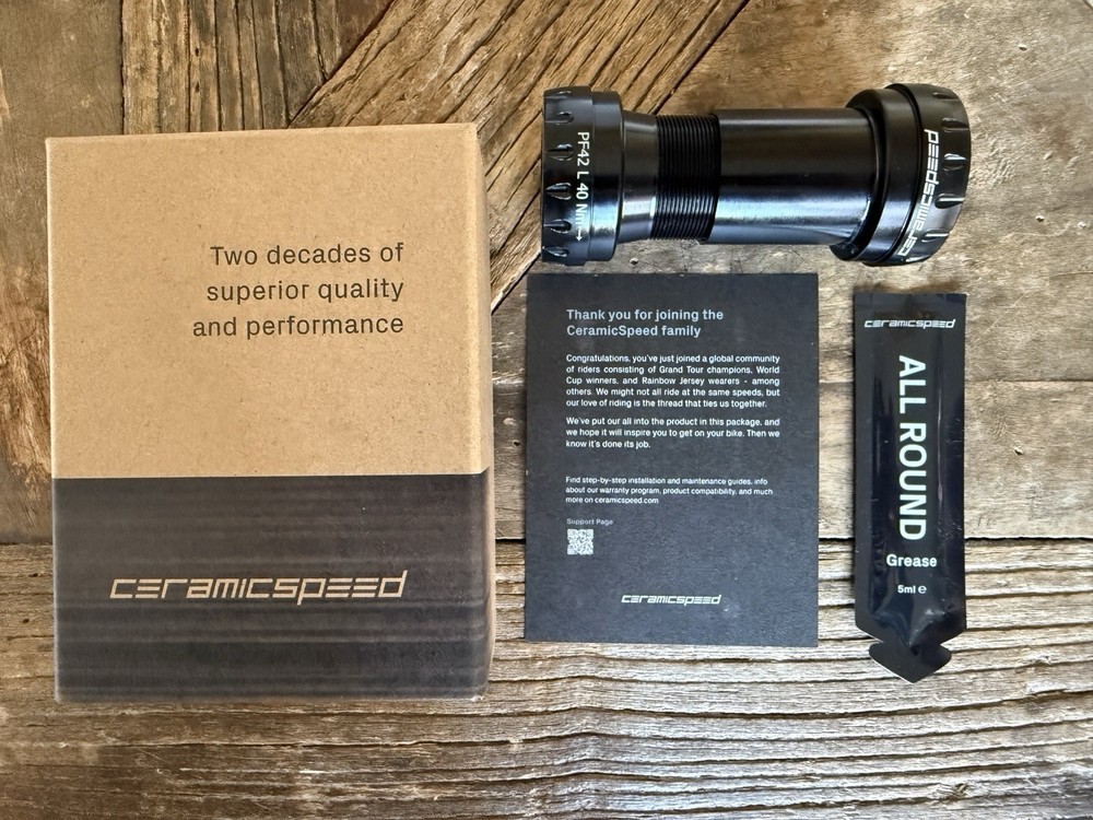 CeramicSpeed BB30 Ceramic Bottom Bracket - PF42-68-DUB - black