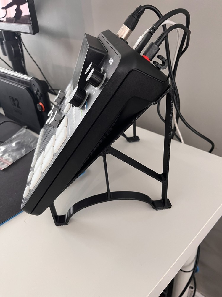 Rodecaster Duo stand - 3D printed