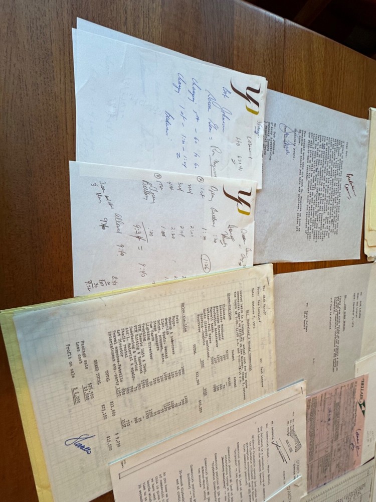 RARE BUDWEISER COMMERCIAL JOHN WAYNE MAKING OF VARIOUS PAPERWORK FOR SCRIPT