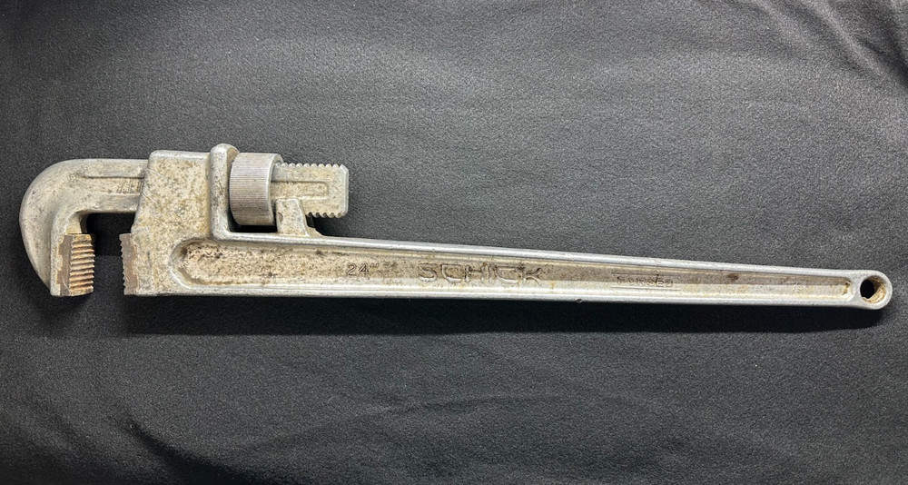 Vintage 24" Schick Pipe Wrench