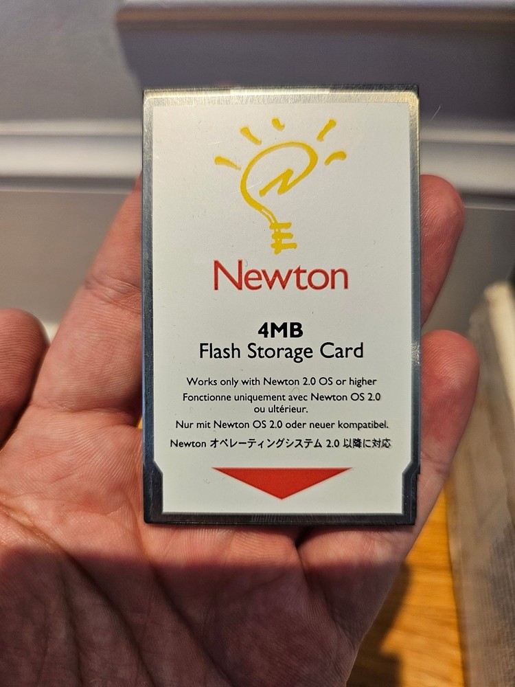 Apple Newton eMate 300 Computer Complete In Box