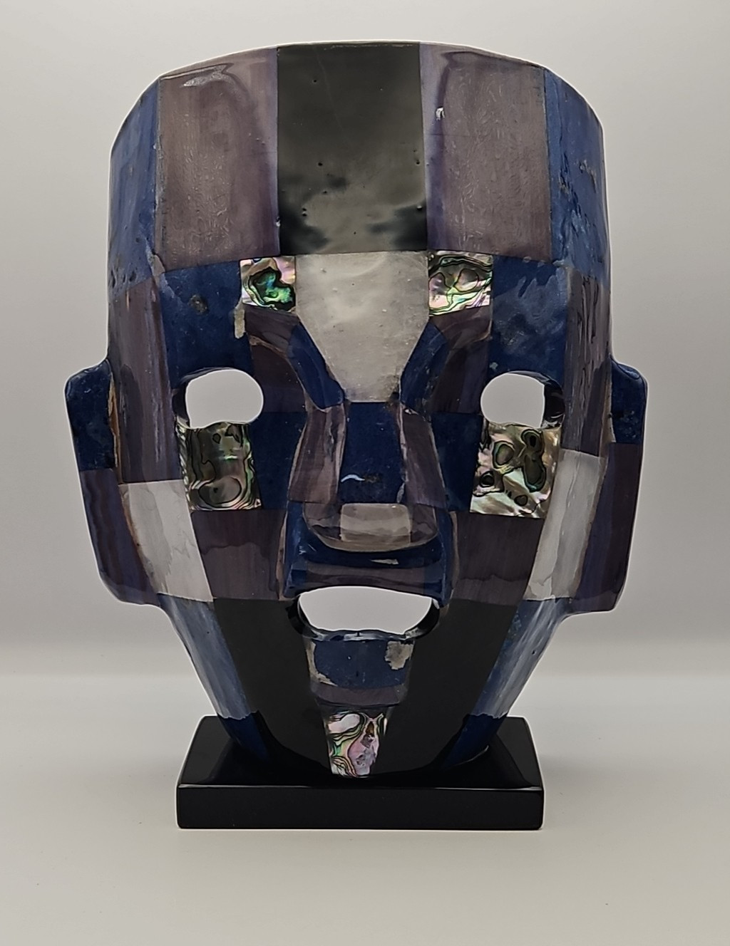 Mexican Mexico Mayan Aztec Death Burial Mask Abalone Stone Figurine Decorative