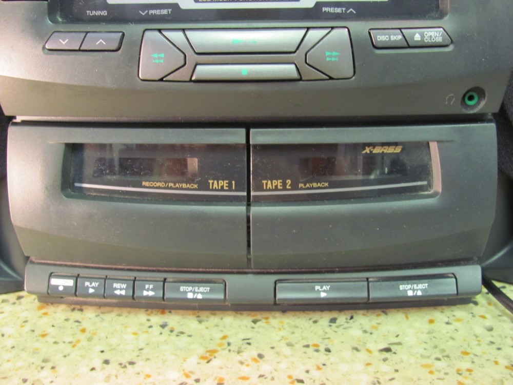 Sharp CD-C406 Mini Component System Stereo System