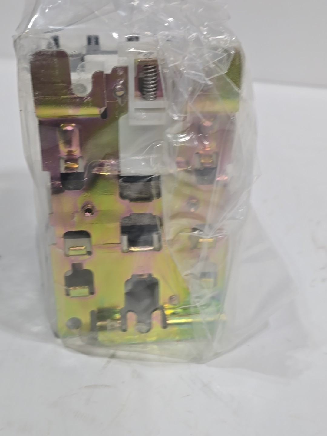 New IEC Contactor 240VAC 50A Open 3 Poles Nonreversing 50/60Hz 2UXF8 FREE S&H