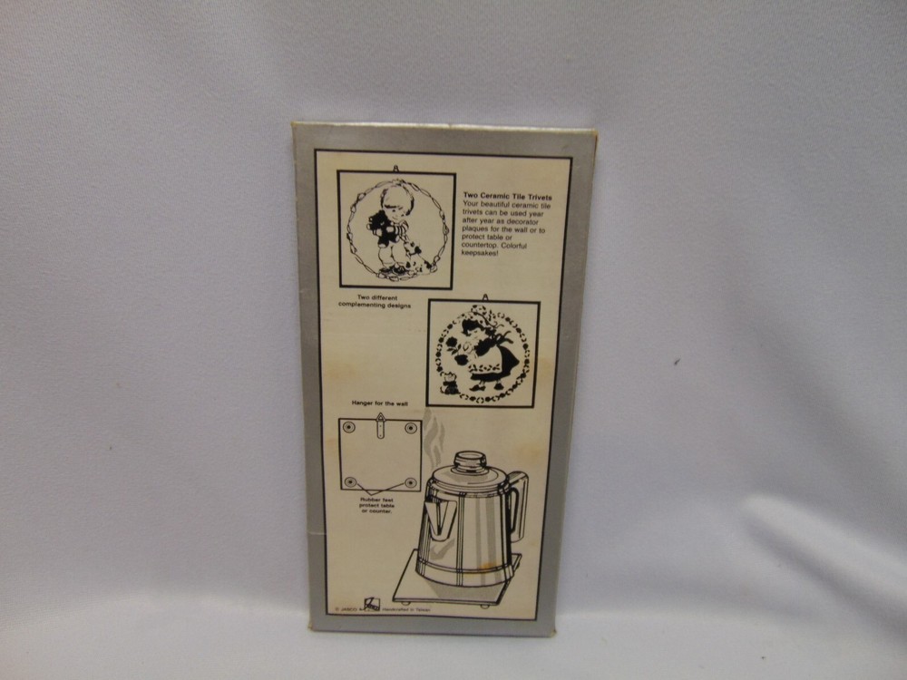 (2) Ceramic Ducks / Mallards Ceramic Tile Trivets 4" x 4" green brown red