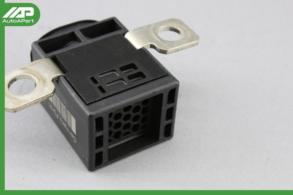 ✅ 08-10 Porsche Cayenne Engine Battery Overload Protection Switch Module OEM