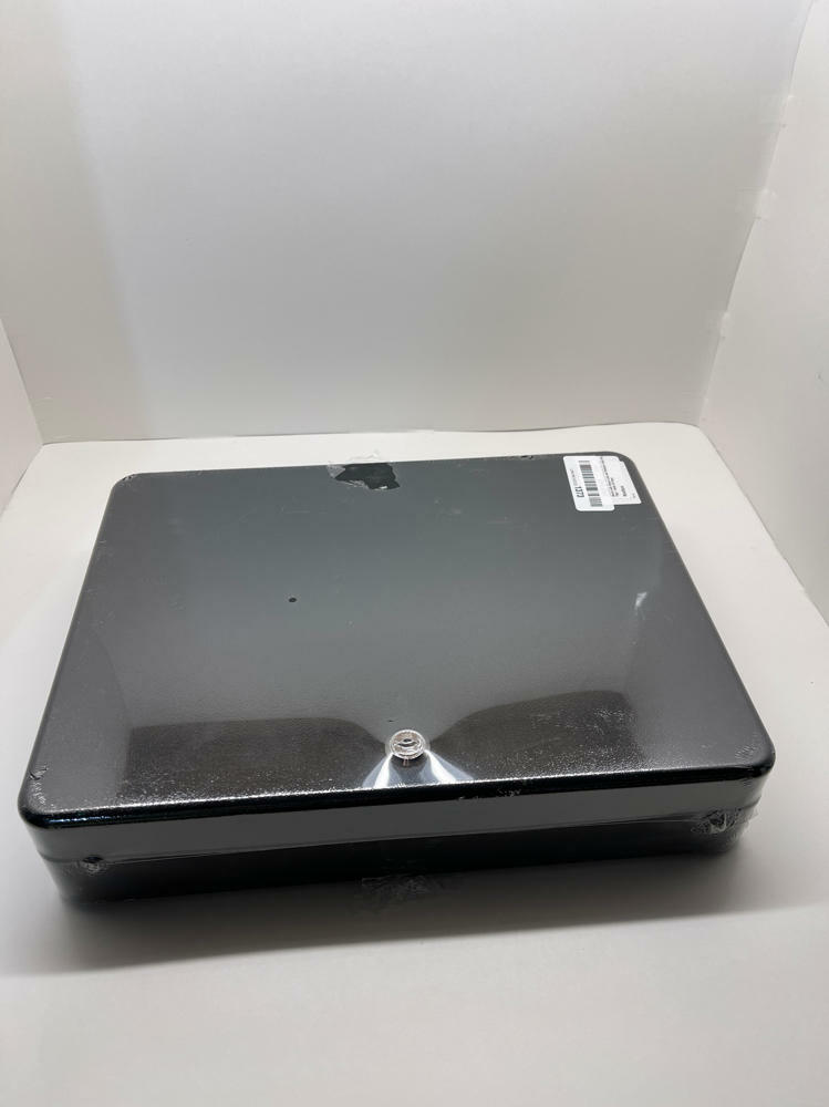 Key Cabinet Security Box adjustable Wall Mount with Keyed Lock and Random Color