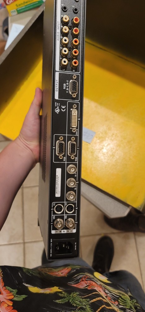 Extron IN1508 Video Scaling 8 input Presentation Switcher