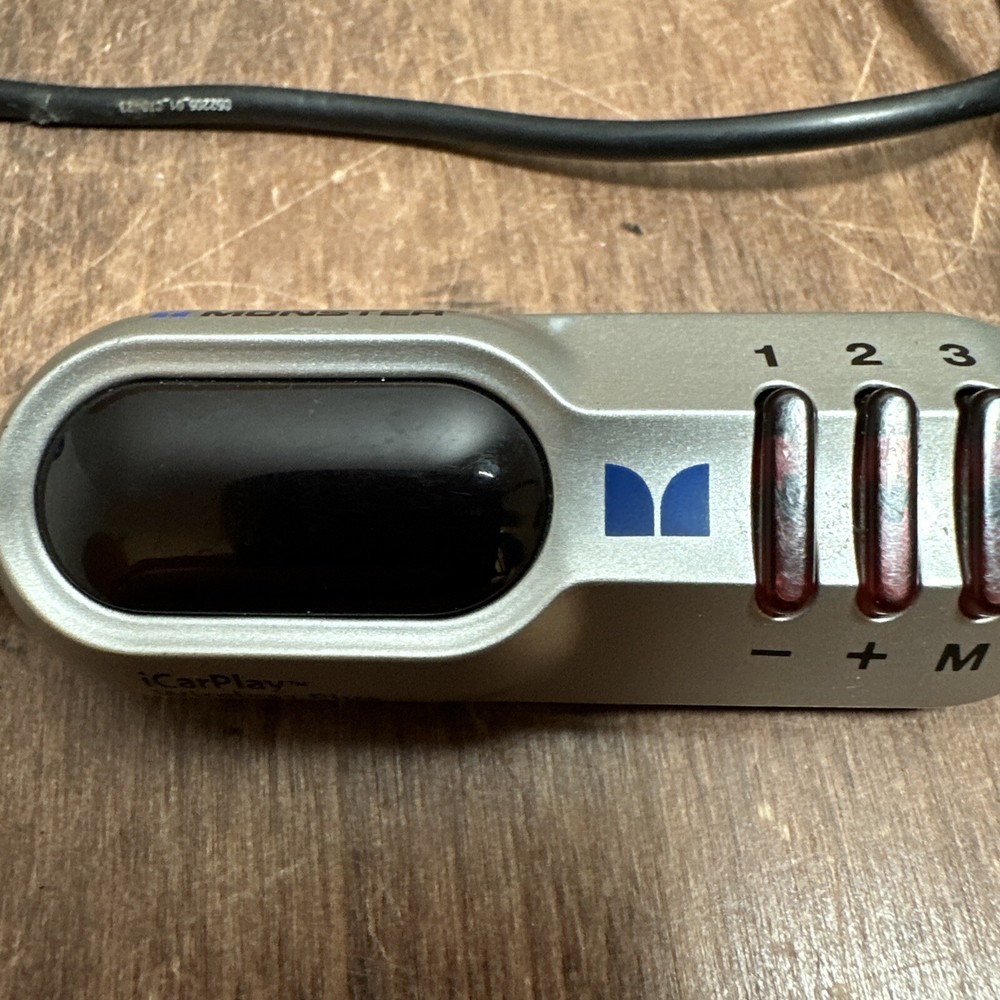 MONSTER ICARPLAY Wireless Plus FM Transmitter/Charger, Plus Verizon Charger