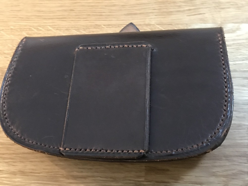 nice old leather sam browne ammo pouch only lightly used poss WW2 era