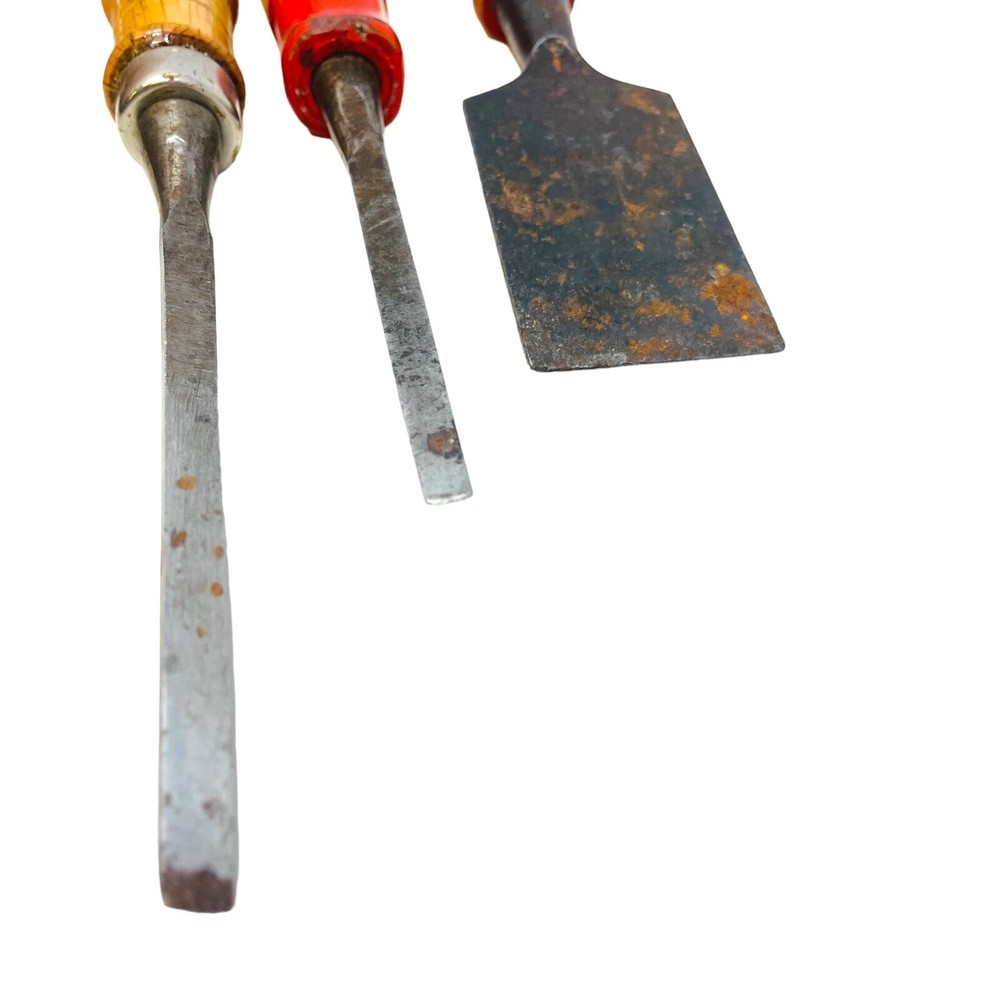 Vintage Stanley and Assorted Wood Chisel Set, Hand Tools, 3 Pcs