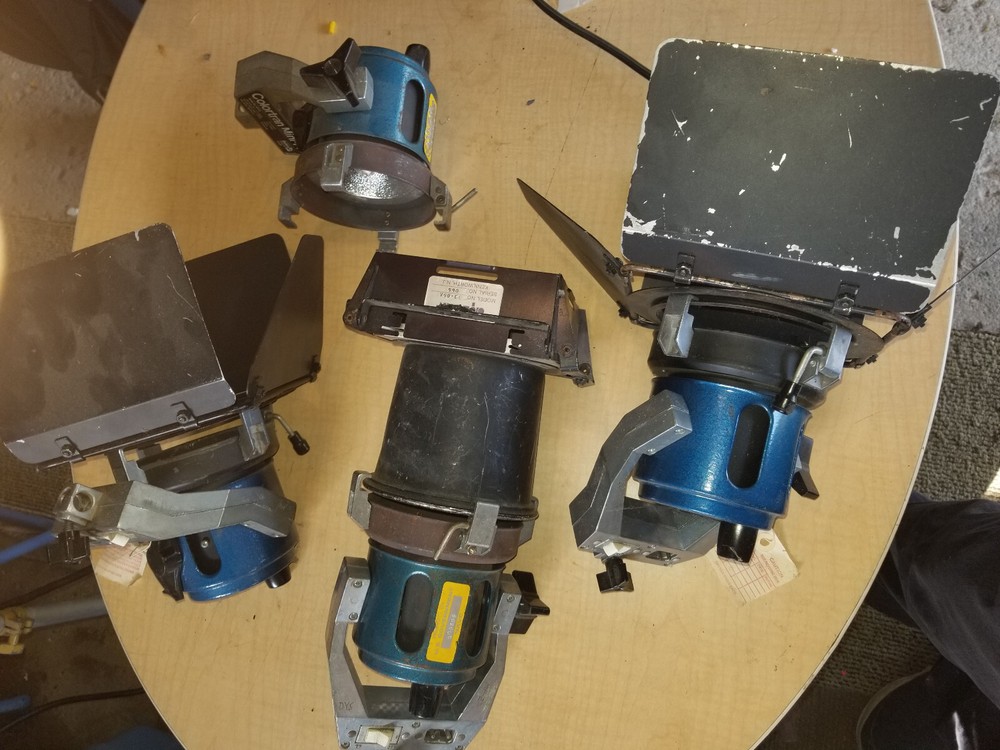 4 Berkey Colortran Mini Pro Spot/ flood Light Heads mostly complete and working.