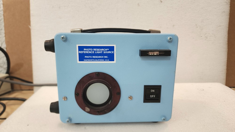 Photo Research PR-2304 Reference Light Source