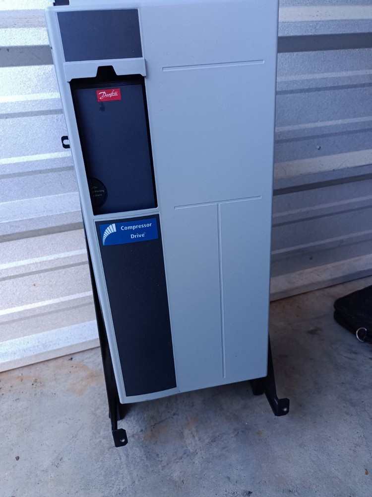 ACRP100 Danfoss Compressor Drive