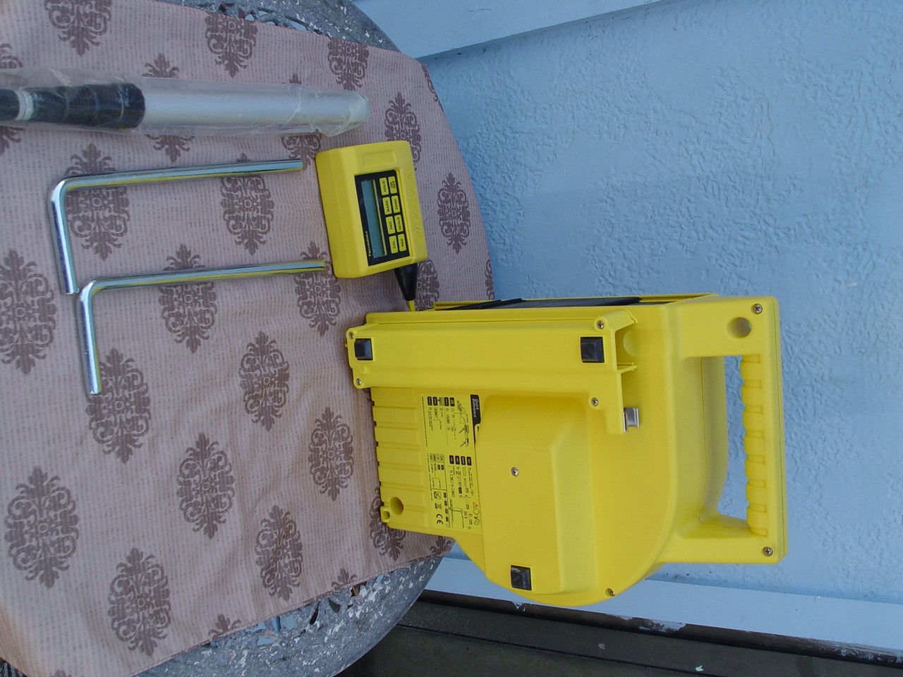 UNUSED Ziplevel PRO-2000 High Precision professional Altimeter laser level tool