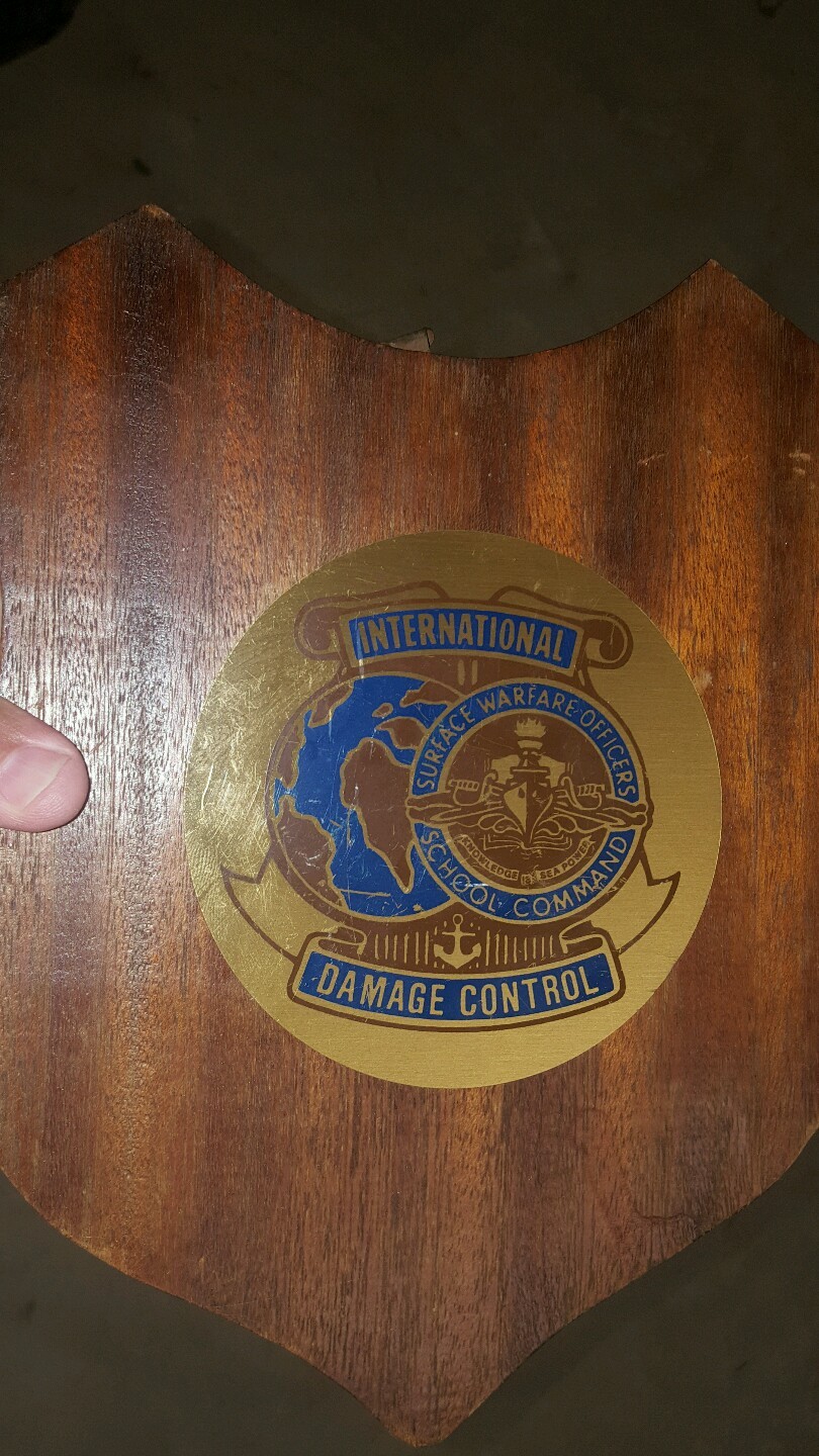 NAVY PLAQUE SURFACE WARFARE OFFICERS SCHOOL COMMAND INTERNATIONAL DAMAGE CONTROL