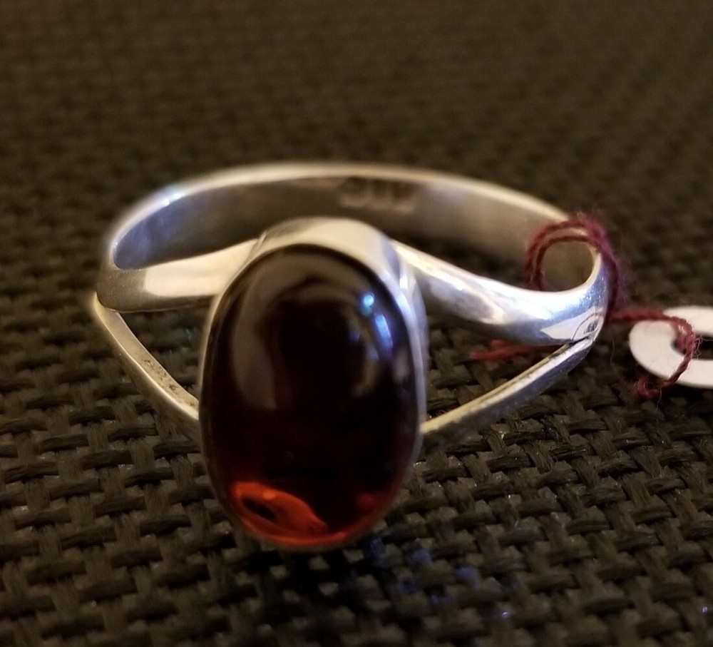 Genuine amber and 925 silver ring