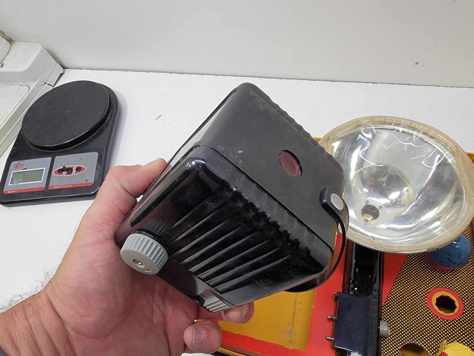 Vintage Kodak Brownie Hawkeye Outfit in Original Box Flash Model Camera