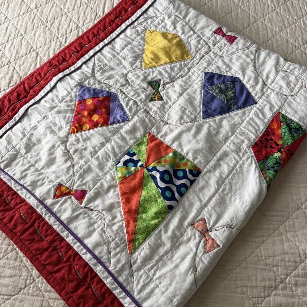 Vintage Patchwork Quilt – Kites / Whimsical Design