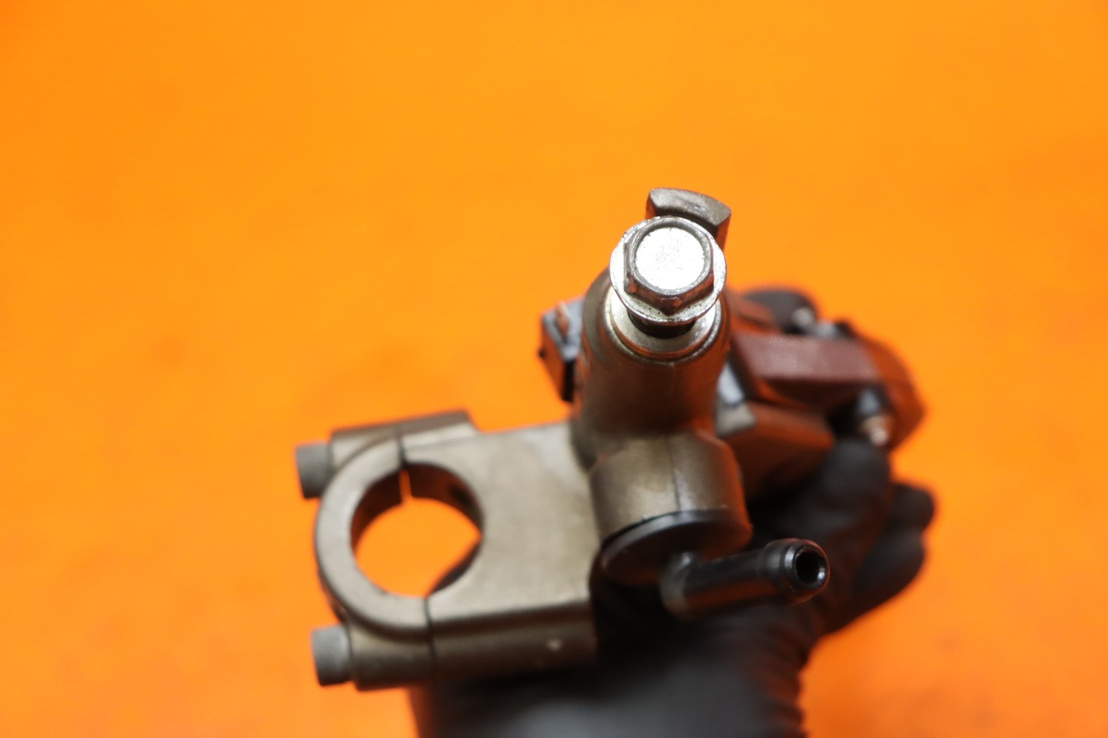 2004-2005 KAWASAKI NINJA ZX10R OEM FRONT BRAKE MASTER CYLINDER