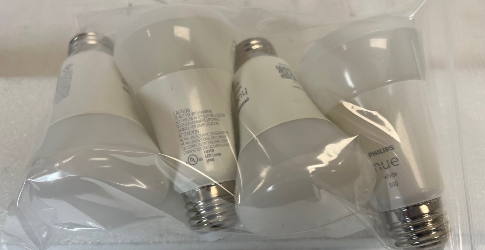 4x Philips Hue A19, 800 Lumen, 9.5W LED Bulbs 9290022268 -NO BOX- USED