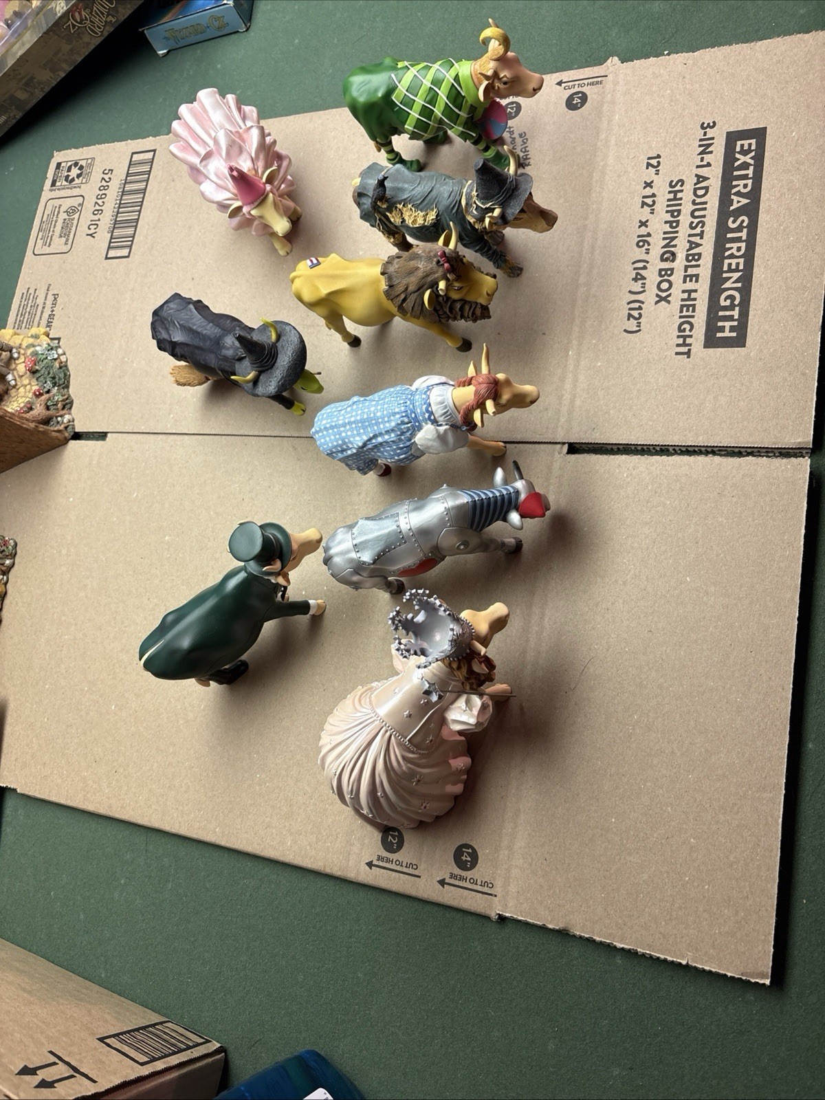 CowParade Wizard of Oz Cow Figurine Set Resin COMPLETE SET 6 1/2 long by 5 tall