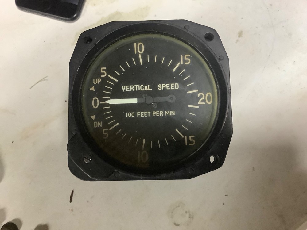 Vertical Speed Indicator VSI Instruments & flight research INC