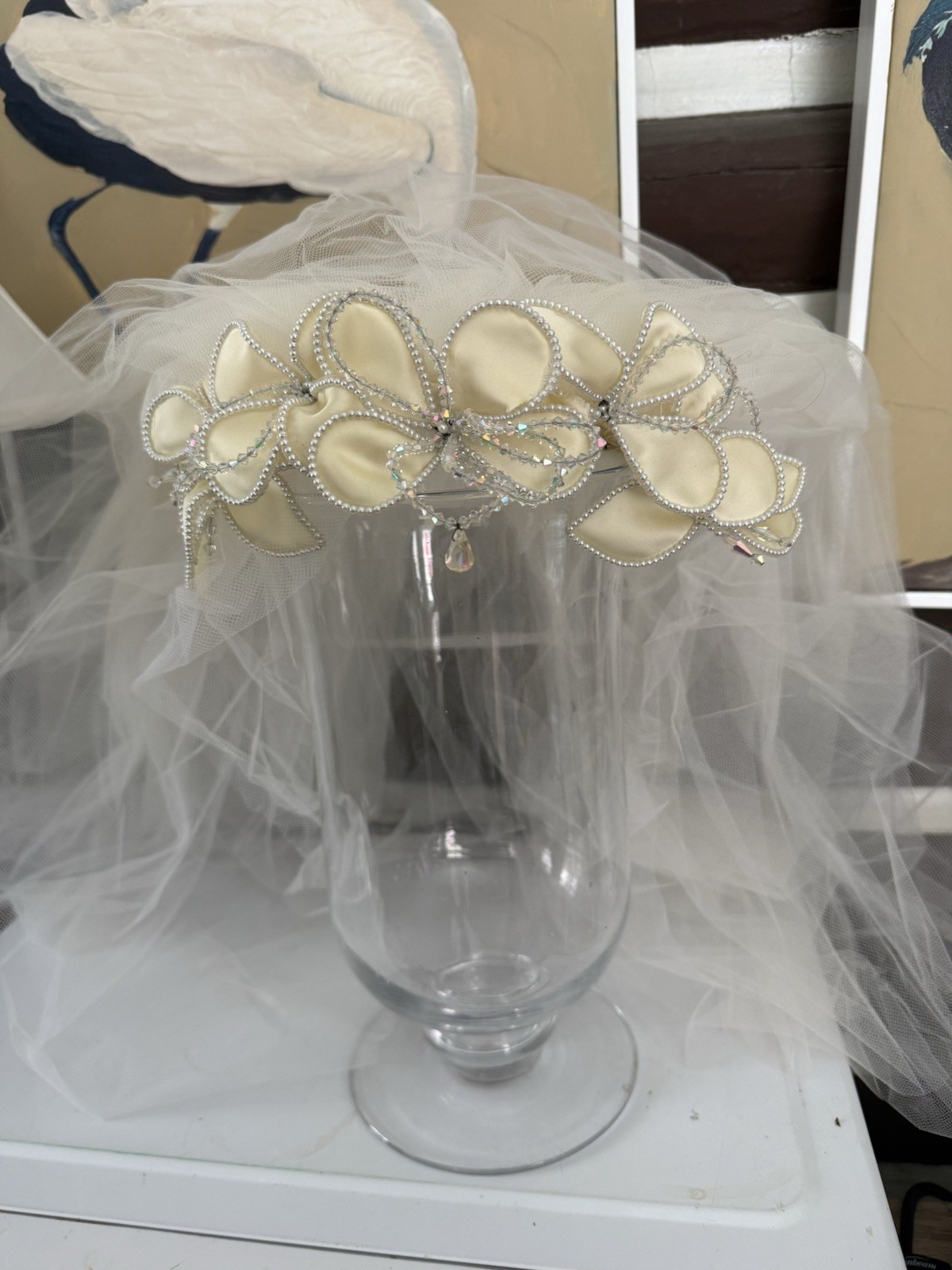 Stunning Crystal Silk Flowers Headpiece Wedding Veil Ivory