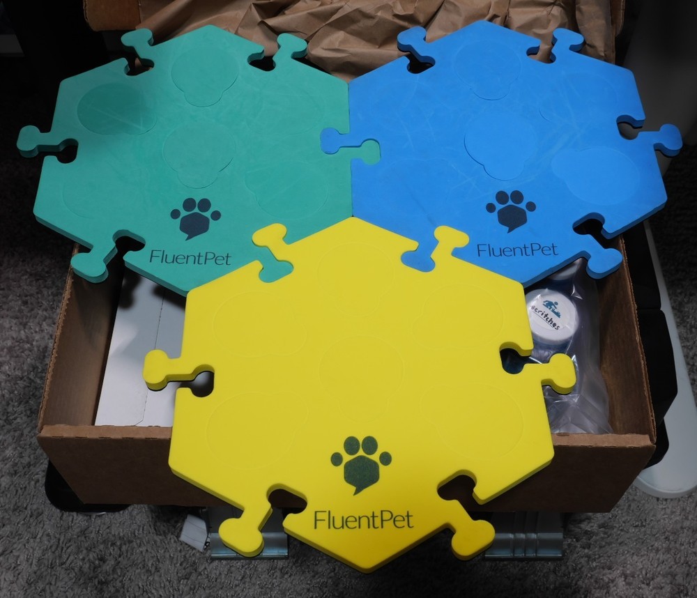 Fluent Pet Get Started Kit - 6 Fluent Pet Buttons and 3 Hex Tile Training