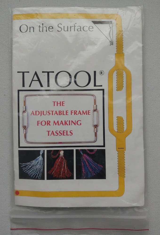 Tatool Tassel Loom Tool Standard On The Surface