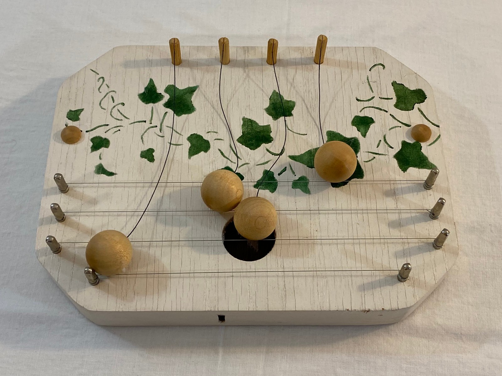 UNBRANDED DOOR HARP CHIME GREEN LEAF FOLIAGE